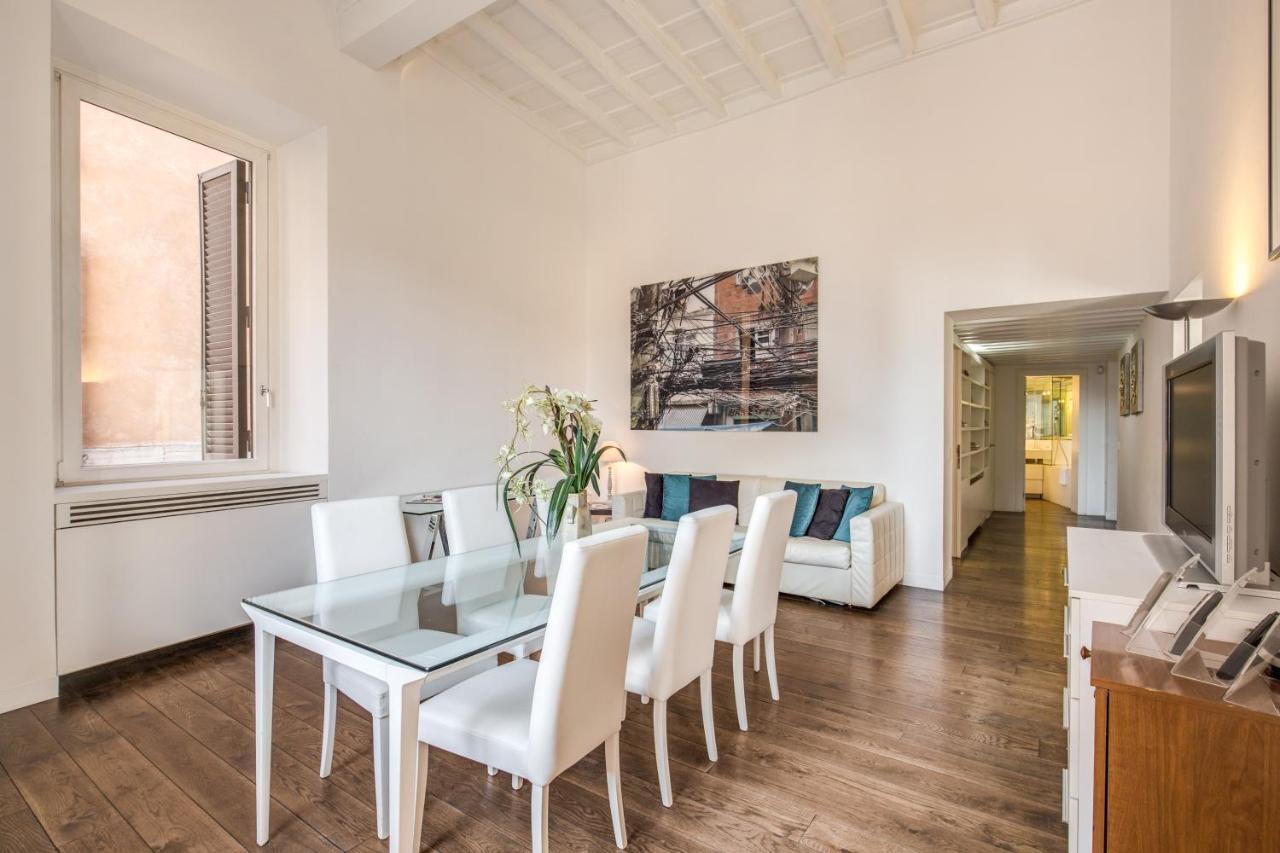 La Residenza Del Sole Al Pantheon Bed and breakfast 2*