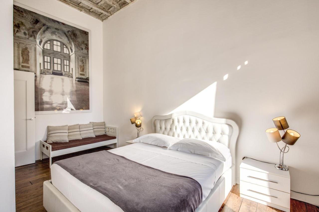 La Residenza Del Sole Al Pantheon Bed and breakfast 2*